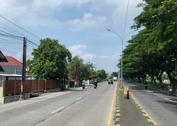 Perbaikan jalan Pantura Kudus–Semarang di KM 30.750 Trengguli Demak dihentikan sementara selama libur Nataru 2025/2026 demi kelancaran arus lalu lintas.