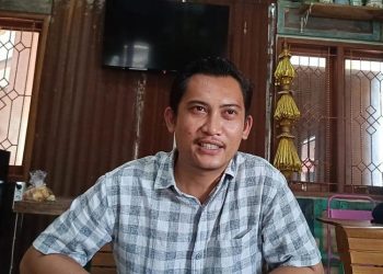 Dana Desa tahap II non-earmark sebesar Rp200 juta untuk Desa Bangsri, Blora, belum cair akibat aturan PMK 81/2025, Kades ditagih warga.