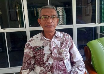 SMPN 1 Weleri Kendal meraih Penghargaan Sekolah Adiwiyata Nasional 2025 berkat konsistensi menjaga lingkungan melalui pembiasaan siswa, kolaborasi warga sekolah, dan inovasi program.