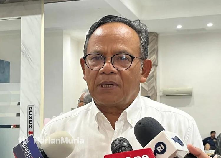 Dewan Pers: 2025 Tahun Penuh Tantangan bagi Kemerdekaan Pers dan Ekonomi Media - Harianmuria Refleksi Dewan Pers mencatat 2025 sebagai tahun penuh tantangan bagi kemerdekaan pers, profesionalisme jurnalistik, dan ekonomi media di Indonesia.