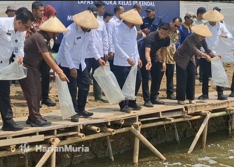 Menteri Imigrasi dan Pemasyarakatan Agus Andrianto instruksikan optimalisasi 100 hektare lahan idle Lapas Terbuka Kendal untuk tambak dan pelatihan kerja WBP.