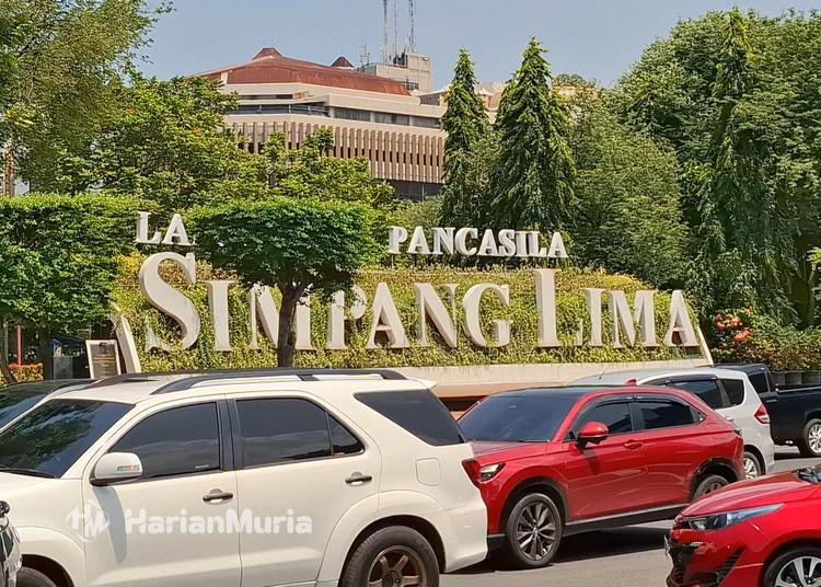 Solidaritas untuk Sumatra, Pemkot Semarang Tiadakan Pesta Kembang Api Malam Tahun Baru 2026 - Harianmuria Pemkot Semarang meniadakan pesta kembang api malam Tahun Baru 2026 sebagai bentuk solidaritas bagi korban bencana di Sumatra.