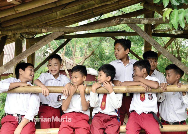 Disdikbud Kendal mengimbau sekolah tidak memberikan tugas berat kepada siswa selama libur Nataru 2025/2026.