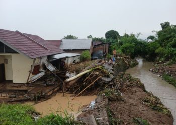 Dihantam Banjir, Tanggul Jebol di Bulumanis dan Ngurenrejo Pati akan Dibangun Kembali - Harianmuria Dihantam Banjir, Tanggul Jebol di Bulumanis dan Ngurenrejo Pati akan Dibangun Kembali