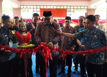 Edufair Rembang, Wabup Dorong Visi Satu Desa Minimal Satu Sarjana