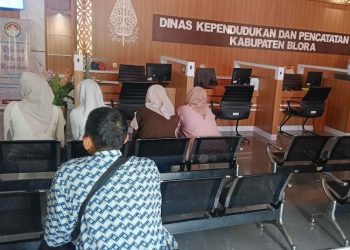 Layanan Adminduk Dindukcapil Blora Terganggu, Kenapa? - Harianmuria Layanan Adminduk Dindukcapil Blora Terganggu, Kenapa?