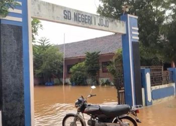 Puluhan Sekolah di Kudus Terendam Banjir, KBM Dialihkan Daring