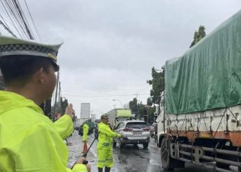 Sempat Macet hingga 4 Km, Lalu Lintas di Jalan Kudus-Pati Lancar Kembali