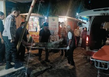 Pria bersimbah darah di Jalan Petek Semarang sempat dikira korban pengeroyokan, polisi memastikan insiden tersebut akibat perkelahian kakak beradik.