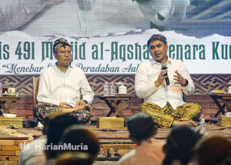 Sasar Generasi Muda, Gus Yasin Gagas Pemanfaatan AI untuk Dokumentasi Kisah Para Wali - Harianmuria Gus Yasin mendorong pemanfaatan AI untuk mendokumentasikan kisah para wali agar sejarah dan dakwah Islam lebih menarik bagi generasi muda.