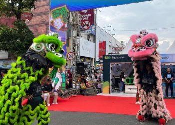Atraksi Barongsai Ikut Meriahkan Festival Dandangan Kudus 2026