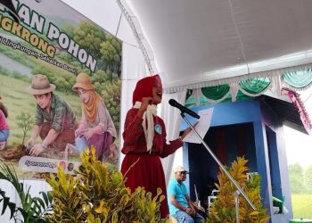 Bocah SD Bacakan Puisi Widji Thukul di Hadapan Pejabat Pemkab Grobogan