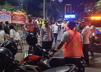 Semrawut dan Bikin Macet, Parkir di Jalan Gajahmada-Depok Kota Semarang Ditertibkan