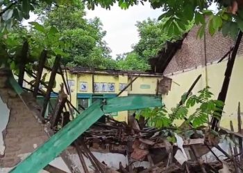 Warga Tlogowungu Lapor Sekolah Rusak , Dewan Pati Siap Kawal Perbaikan