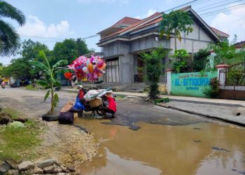 Ali Badrudin Usul Jalan Barat RSUD Kayen Pati Dibeton Biar Awet