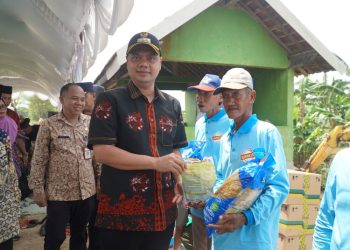 Hadiri Wiwitan Kaliombo, Bupati Jepara Beri Bantuan Bibit hingga Pupuk ke Petani