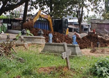 Unik! Gerai Koperasi Merah Putih di Blora Kota Dibangun Bersebelahan Makam