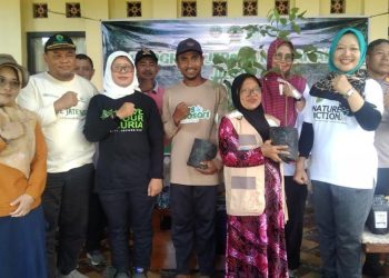 Hijaukan Lahan Kritis, Pemkab Jepara Tanam 300 Bibit Pohon di Desa Somosari