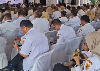 Komisi A DPRD Pati Sorot ASN Main HP Saat Sosialisasi KPK