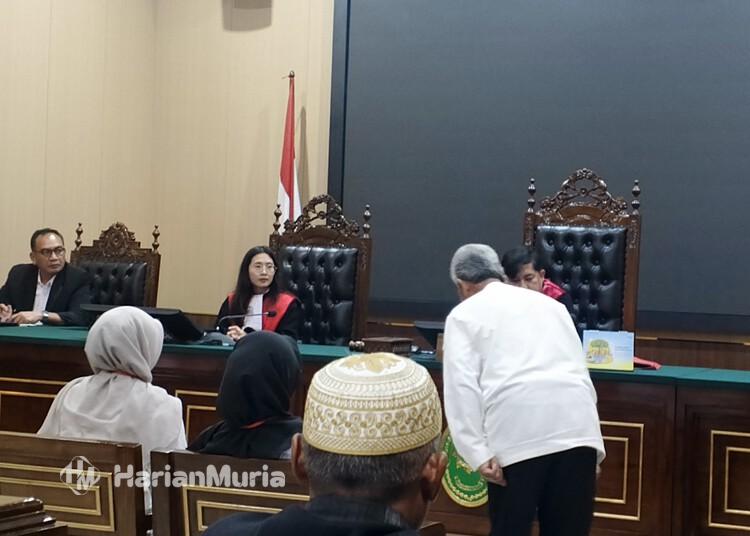 Restorative Justice Ditolak, Proses Hukum Kasus Penendangan Kucing di Blora Berlanjut - Harianmuria Sidang kasus penendangan kucing di Pengadilan Negeri Blora, Senin, 6 April 2026. (Eko Wicaksono/Harianmuria.com)