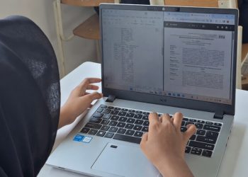 Siswa Sekolah Rakyat di Blora Dapat Fasilitas Laptop