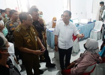 Wamenkes Cek Tracing TBC di Pati Pasca Temuan 2.658 Kasus - Harianmuria Wamenkes Cek Tracing TBC di Pati Pasca Temuan 2.658 Kasus