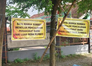 Warga Sumber Rembang Tolak Pencalonan Perangkat Desa dari Luar Daerah