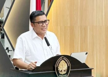 Mohammad Saleh Soroti Fenomena Politik Kontemporer - Harianmuria Mohammad Saleh Soroti Fenomena Politik Kontemporer