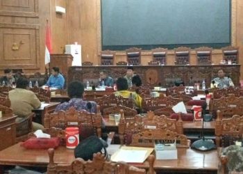 DPRD Pati Rapat Dengar Pendapat Bahas Raperda Bantuan Hukum bagi Warga Miskin