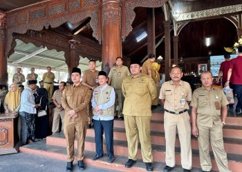 Bupati dan Wabup Jepara Sambut Kepulangan Jemaah Haji Kloter 37
