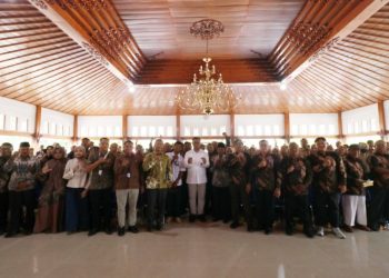 Bupati Sragen Kukuhkan PPPI, Tingkatkan Tata Kelola Distribusi Pupuk Subsidi - Harianmuria Bupati Sragen Kukuhkan PPPI, Tingkatkan Tata Kelola Distribusi Pupuk Subsidi