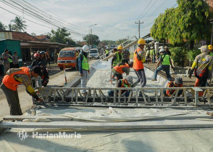 DPRD Jateng Dukung Realokasi Anggaran Rp200 M untuk Perbaikan Jalan Provinsi | Harianmuria