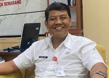 Viral Petugas Diduga Main Game saat Jam Kerja, Disdukcapil Semarang Buka Suara