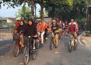 Rayakan Hari Jadi ke-280, Warga Sragen Gowes dan Pentaskan Budaya Lokal - Harianmuria Rayakan Hari Jadi ke-280, Warga Sragen Gowes dan Pentaskan Budaya Lokal