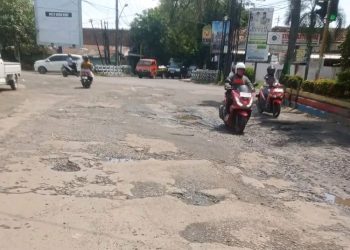 Rusak Parah, Komisi C DPRD Pati Desak Perbaikan Jalan Terminal Kembangjoyo - Harianmuria Rusak Parah, Komisi C DPRD Pati Desak Perbaikan Jalan Terminal Kembangjoyo