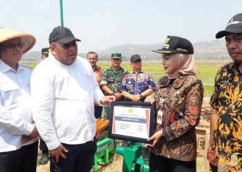 Kendal Dapat Bantuan Puluhan Alsintan dari Kementerian Pertanian