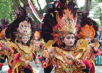Efisiensi Anggaran, Karnaval HUT ke-81 RI di Grobogan Hanya Digelar Sehari - Harianmuria Efisiensi Anggaran, Karnaval HUT ke-81 RI di Grobogan Hanya Digelar Sehari