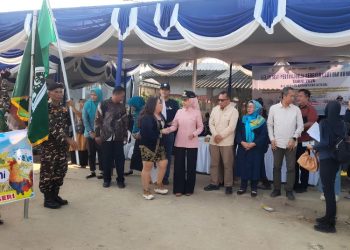 Bupati Kendal Ingatkan Jaga Kelestarian Laut di Momen Sedekah Laut Bandengan - Harianmuria Bupati Kendal Ingatkan Jaga Kelestarian Laut di Momen Sedekah Laut Bandengan