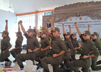 Pemkot Semarang Pastikan MPLS di Sekolah Rakyat Berjalan Ramah Anak - Harianmuria Pemkot Semarang Pastikan MPLS di Sekolah Rakyat Berjalan Ramah Anak