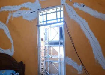 Terdampak Proyek Mal Pakuwon, Warga Semarang Tolak Perbaikan Rumah Lewat Tambal Sulam