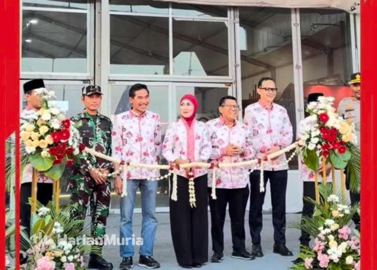 Kendal Open Fair Dibuka, Konser Musik Hingga Job Fair Bisa Dinikmati Gratis - Harianmuria Pembukaan Kendal Open Fair 2026 di Stadion Utama Kebondalem, Selasa, 21 Juli 2026. (Dok. Instagram Kendal Open Fair 2026)
