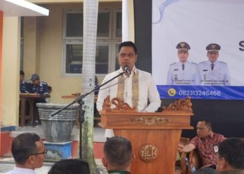 Jangan Sampai Anak Putus Sekolah karena Biaya, Bupati Jepara: Silakan Hubungi Pemerintah - Harianmuria Jangan Sampai Anak Putus Sekolah karena Biaya, Bupati Jepara: Silakan Hubungi Pemerintah
