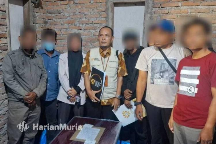 BP3MI Jawa Barat Fasilitasi Pemulangan Jenazah Pekerja Migran Indonesia asal Indramayu dari Taiwan - Harianmuria Ketibaan jenazah di rumah duka di Desa Jayamulya, Kecamatan Kroya, Kabupaten Indramayu, Sabtu (15/8/2026).