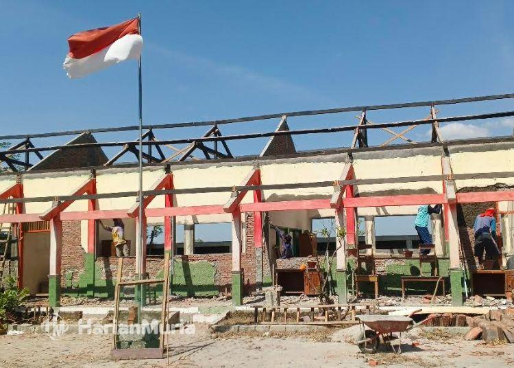 Blora Terima Bantuan Rp19,7 M Revitalisasi 31 Sekolah Tahap Satu 2026 - Harianmuria ILUSTRASI: Pembangunan revitalisasi sekolah di Kabupaten Blora. (Eko Wicaksono/Harianmuria.com)