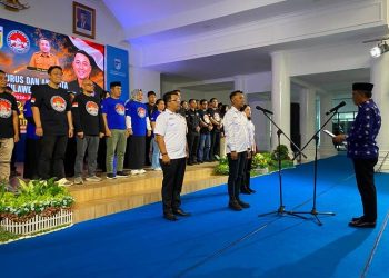 Gubernur Sulawesi Tengah Anwar Hafid melantik pengurus dan anggota Forum Pemuda Sulawesi Tengah masa bakti 2026–2031 Rujab Siranindi, Kota Palu, Minggu (16/08/26).