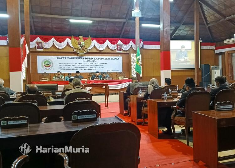 Banggar DPRD Blora Soroti Ketergantungan Dana Transfer di RAPBD 2027 - Harianmuria Suasana rapat paripurna di Kantor DPRD Kabupaten Blora, Kamis sore, 13 Agustus 2026. (Eko Wicaksono/Harianmuria.com)