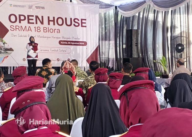 Genap Setahun Beroperasi, Siswa SRMA 18 Blora Tunjukkan Perkembangan Positif - Harianmuria Acara Open House di SRMA 18 Blora, Kamis, 6 Agustus 2026. (Eko Wicaksono/Harianmuria.com)