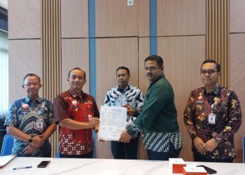 Resmi Jabat Dirut, Nasirul Umam Diminta Benahi Pelayanan PDAM Grobogan - Harianmuria Resmi Jabat Dirut, Nasirul Umam Diminta Benahi Pelayanan PDAM Grobogan