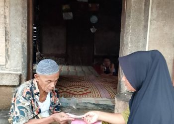 Pokmas Petok Timur saat menjemput Incash