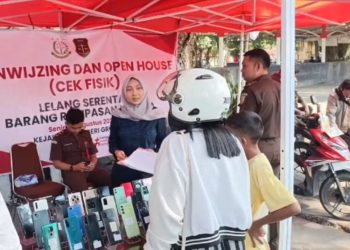 Kejari Grobogan Buka Lelang 39 Barang Rampasan Negara, Ada Motor dan Puluhan HP